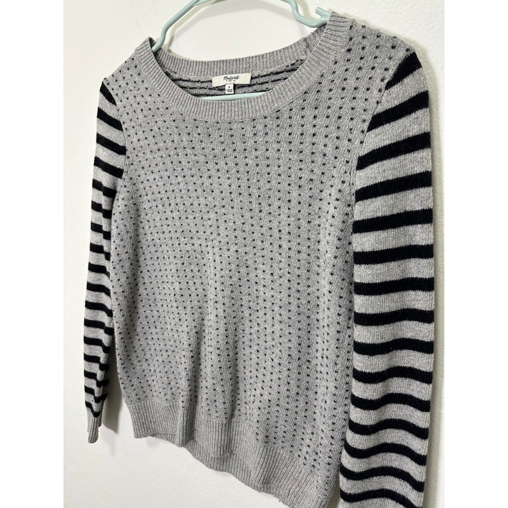 Madewell 1937 Gray Black Stripe Heart Dot Crewneck Sweater Size Small - Picture 3 of 5